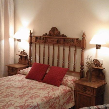 Hostal Rural Cumbres De Castilla Mandayona Екстериор снимка