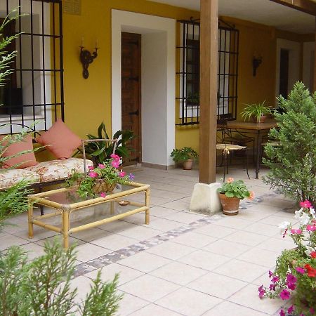 Hostal Rural Cumbres De Castilla Mandayona Екстериор снимка