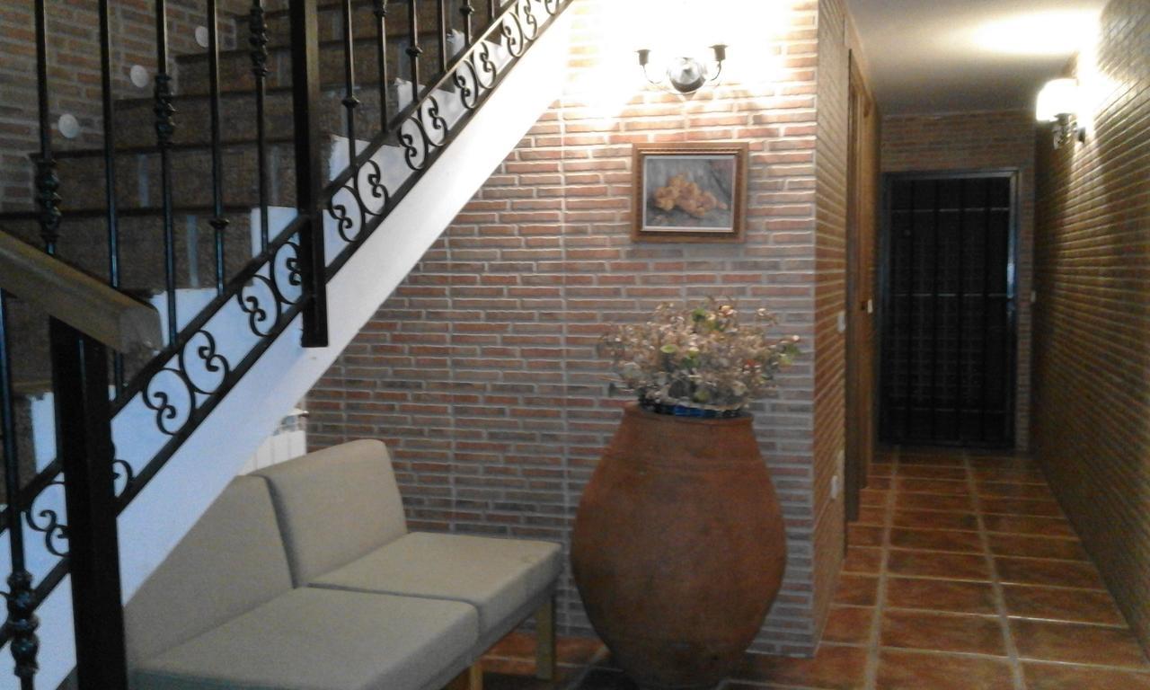 Hostal Rural Cumbres De Castilla Mandayona Екстериор снимка