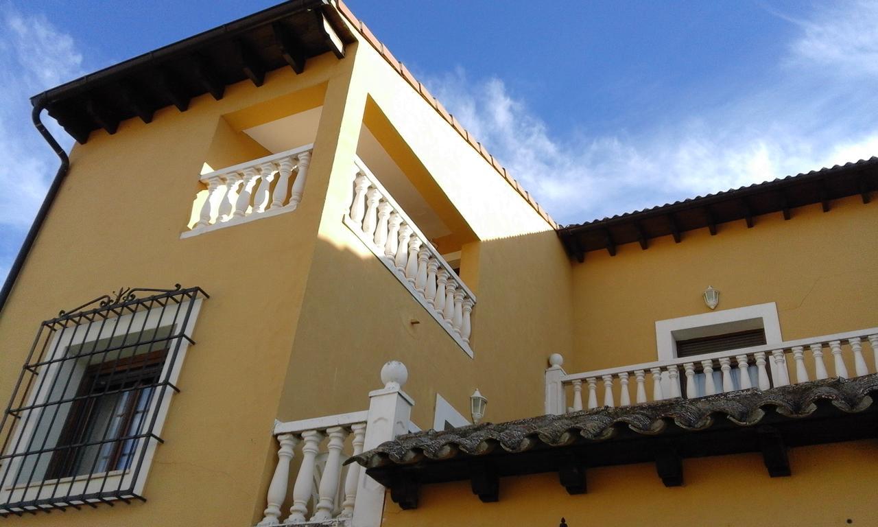 Hostal Rural Cumbres De Castilla Mandayona Екстериор снимка